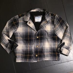Old Navy Kids Plaid Jacket Sherpa Warm Pocket Boys XS 5 - Black, White, and Tan